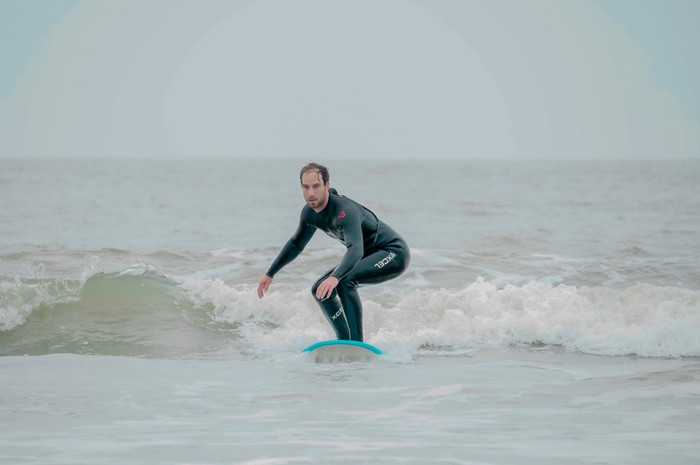 Wellenreiten lernen bei Tidens Surfhuus Galerybild 2